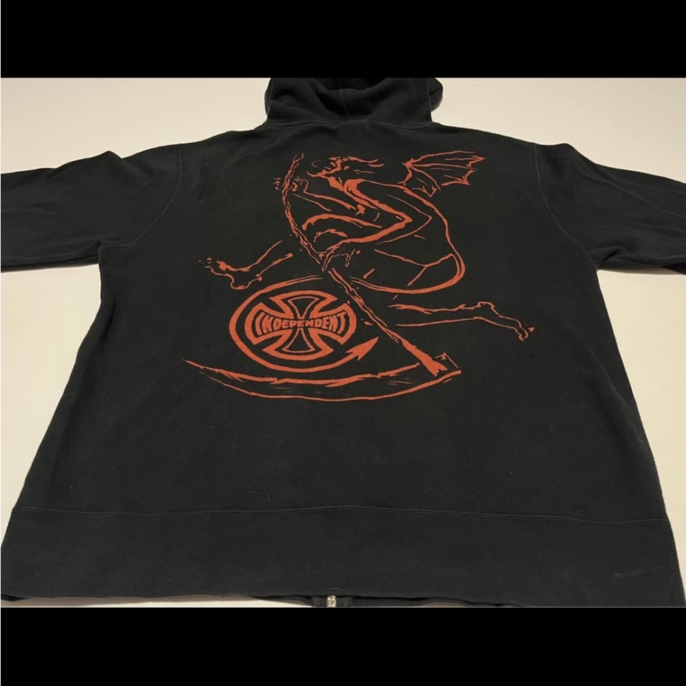 Independent Trucks Black Zip Up Sweater